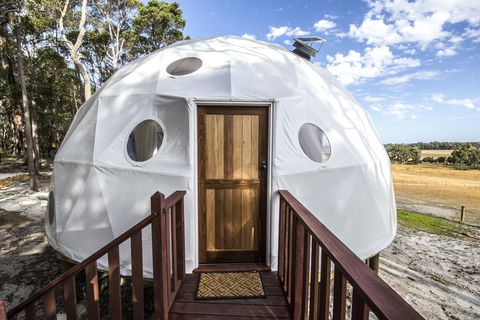 Mile End Glamping Pty Ltd - Gold Coast 4U 0
