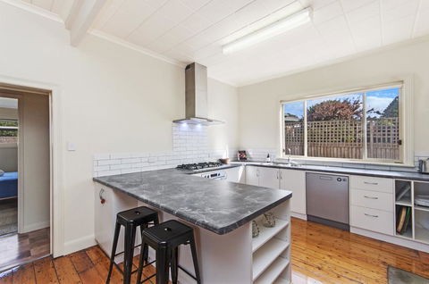 Miller's Cottage - Gold Coast 4U 1
