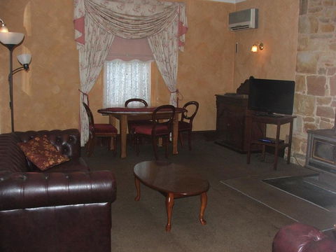 Mintaro Hideaway - Accommodation Gold Coast 1