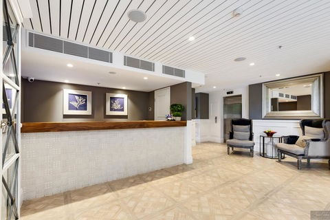 Miramare Gardens Boutique Accommodation - Gold Coast 4U 1