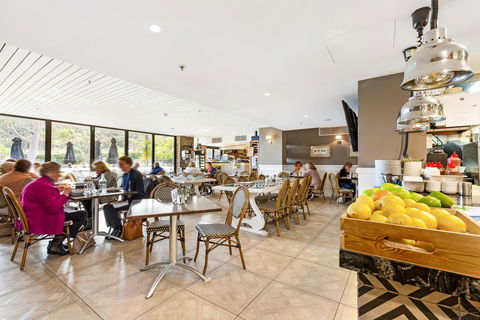 Miramare Gardens Boutique Accommodation - Gold Coast 4U 2