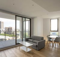 Modern Apartment in Darling Harbour - Accommodation Gold Coast