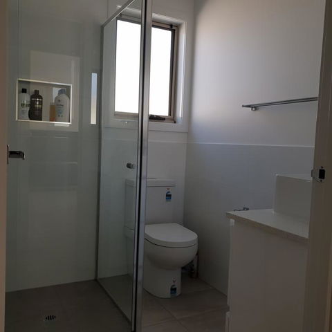 Modern Style Central Location Golden House - Accommodation Gold Coast 1