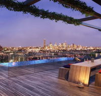 Modern carefree living style APT in ToowongView - Gold Coast 4U