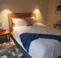 Modern private and close to town. - Gold Coast 4U