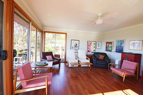 Monaro Cottage - Gold Coast 4U 1