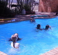 Moore Park Beach Motel - Gold Coast 4U