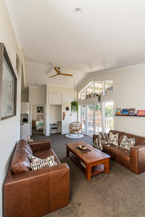 Mortimers Wines - The Canopy Loft - Accommodation Gold Coast 3