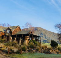 Mountain Grass Lodge 2 bedroom - Gold Coast 4U