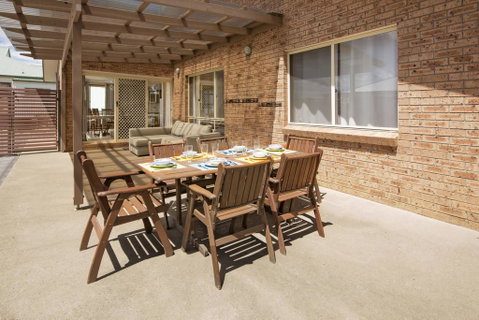 Mountain Lodge - Accommodation Gold Coast 2