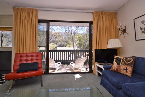 Mowamba B2 Three Bedroom - Accommodation Gold Coast 2