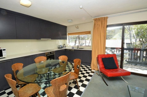 Mowamba B2 Three Bedroom - Accommodation Gold Coast 1