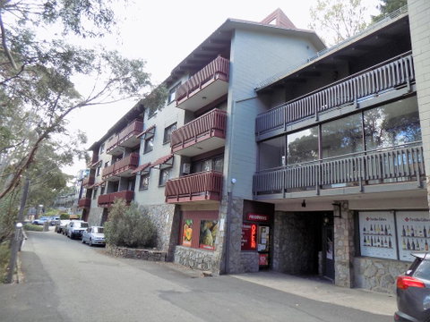 Mowamba D5 - Accommodation Gold Coast 1