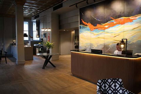 Mrs Banks Hotel - Accommodation Gold Coast 1