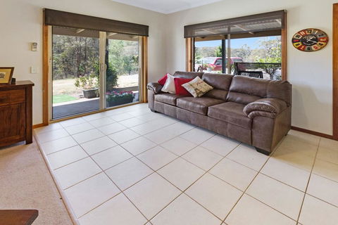 Mt Taylor Country Retreat-15 Minutes To Bairnsdale - Accommodation Gold Coast 2