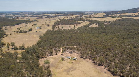 Mt Taylor Country Retreat-15 Minutes To Bairnsdale - Accommodation Gold Coast 3