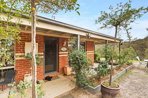 Mt Taylor Country Retreat-15 Minutes To Bairnsdale - Accommodation Gold Coast 0