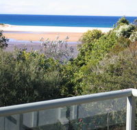 Nakarra - Gold Coast 4U
