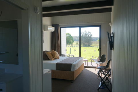 Narangba Motel (formerly Brisbane North B&B And Winery) - Accommodation Gold Coast 1