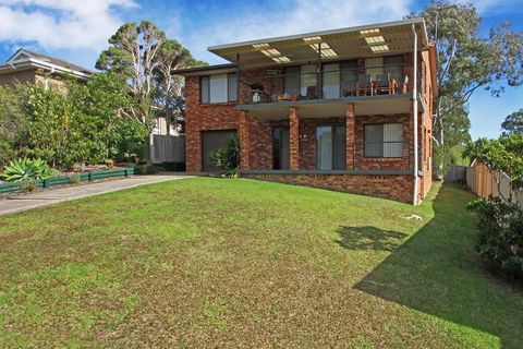 NARRAWALLEE RETREAT - Accommodation Gold Coast 2