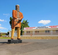 Ned Kelly's Motel - Accommodation Gold Coast