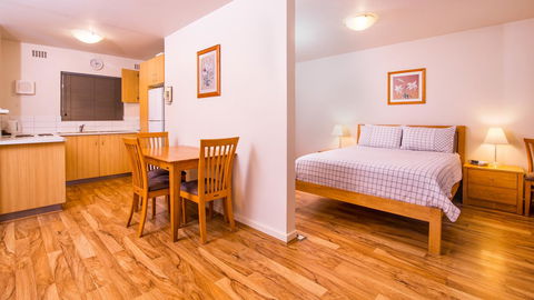 Dowler Apartments Subiaco - Accommodation Gold Coast 6