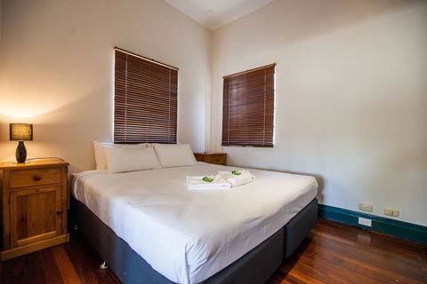 Captain Stirling Hotel - Gold Coast 4U 28