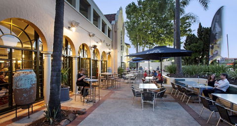 Captain Stirling Hotel - Gold Coast 4U 5