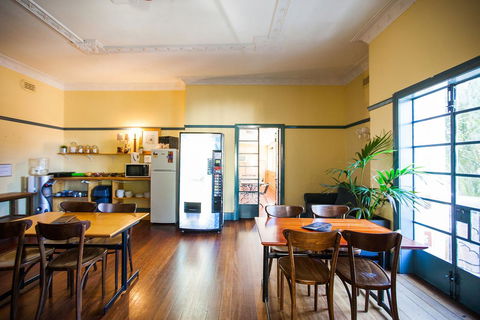 Captain Stirling Hotel - Gold Coast 4U 29
