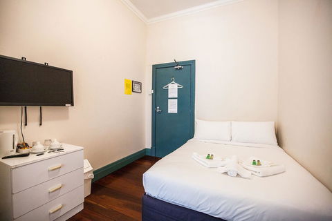 Captain Stirling Hotel - Gold Coast 4U 33