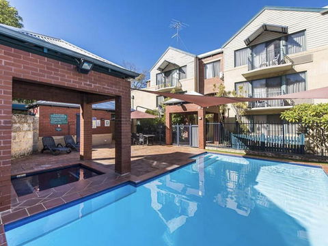 Subiaco Village 20 - Accommodation Gold Coast 17
