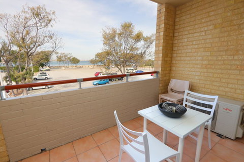 Hillarys Marina Apartment - Accommodation Gold Coast 11
