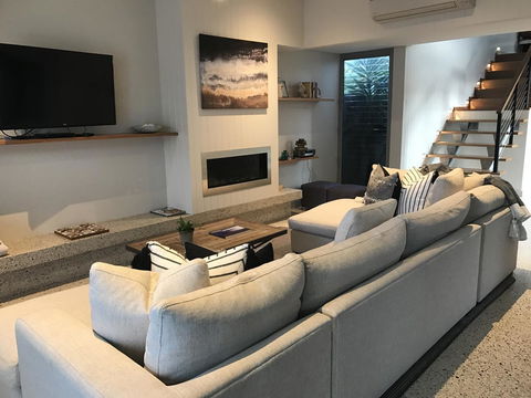 The Urban Beach House - Gold Coast 4U 5