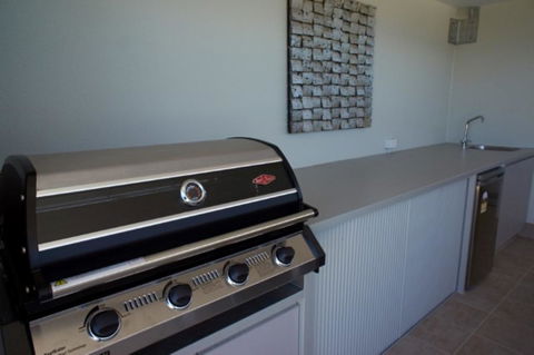 The Urban Beach House - Gold Coast 4U 19