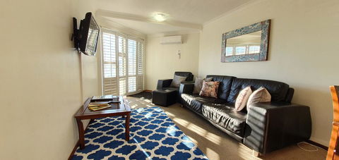 Scarborough Beach Front Resort - Shell Ten - Gold Coast 4U 5