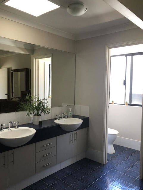 BeachHideaway@Scarborough - Gold Coast 4U 5