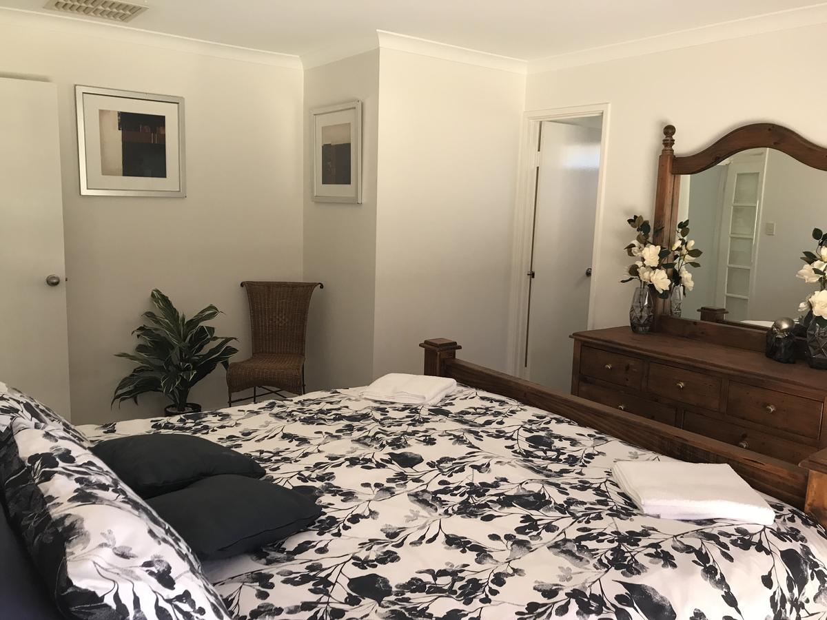 Beldon WA Accommodation Gold Coast