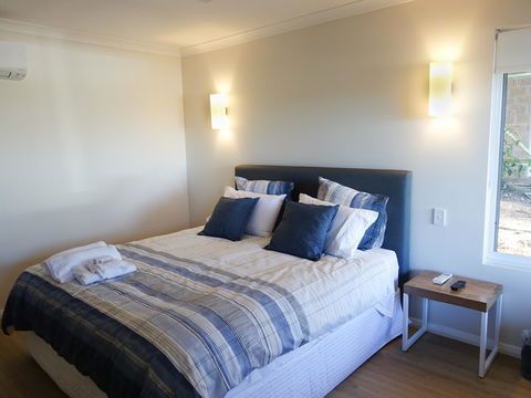The Villa Dunsborough - Gold Coast 4U 8