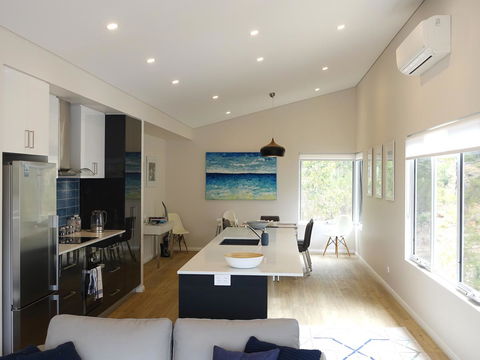 The Villa Dunsborough - Gold Coast 4U 14