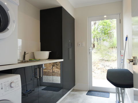 The Villa Dunsborough - Gold Coast 4U 19