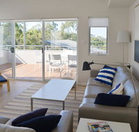 The Villa Dunsborough - Gold Coast 4U