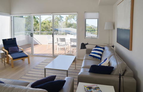 The Villa Dunsborough - Gold Coast 4U 0
