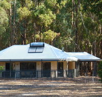 Margaret River Hideaway  Farmstay - Gold Coast 4U