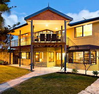 Mullaloo Beachfront Retreat - Accommodation Gold Coast