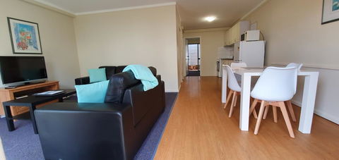 West Beach Lagoon 202 - Quiet & Ground Floor! - Gold Coast 4U 9