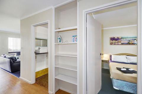 West Beach Lagoon 202 - Quiet & Ground Floor! - Gold Coast 4U 10