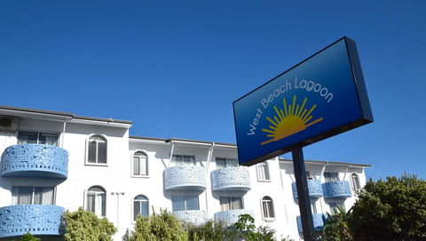 West Beach Lagoon 202 - Quiet & Ground Floor! - Gold Coast 4U 20