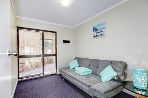West Beach Lagoon 202 - Quiet & Ground Floor! - Gold Coast 4U 5