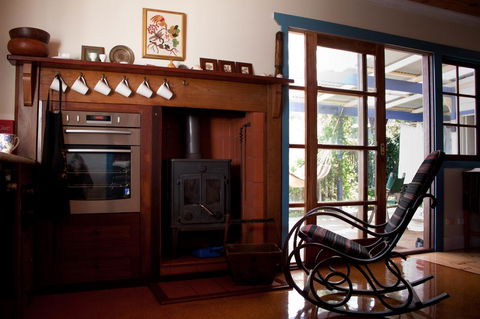 Lotti's House - Accommodation Gold Coast 9