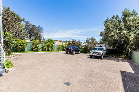 Stirling Apartments - Studio 1 - Accommodation Gold Coast 5